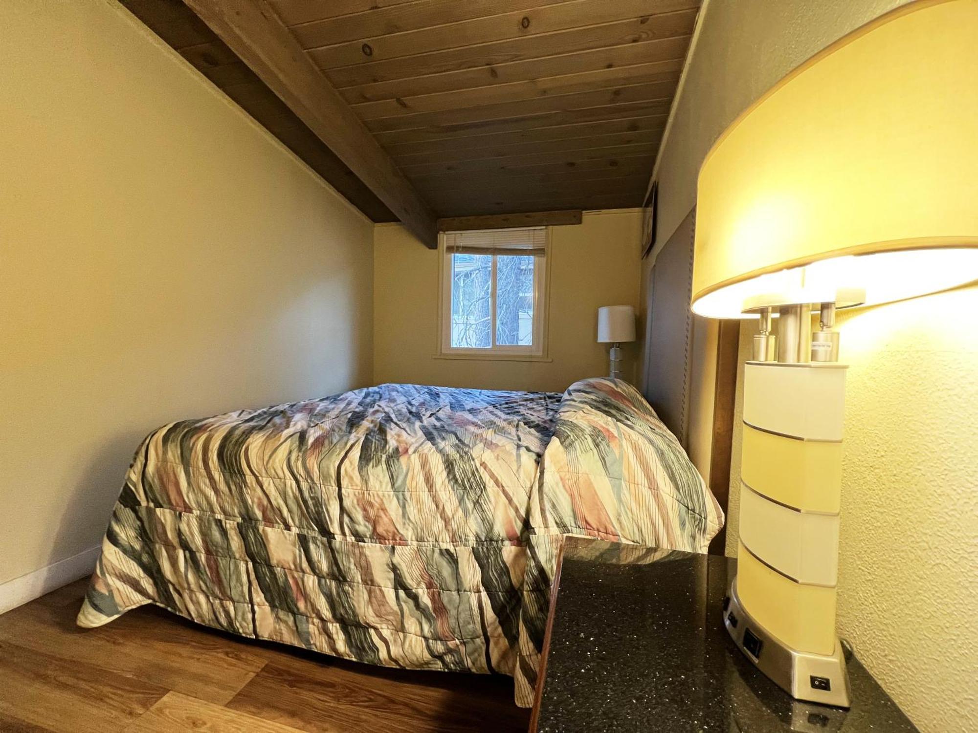 Omeo Suites Big Bear Velké Medvědí jezero Pokoj fotografie